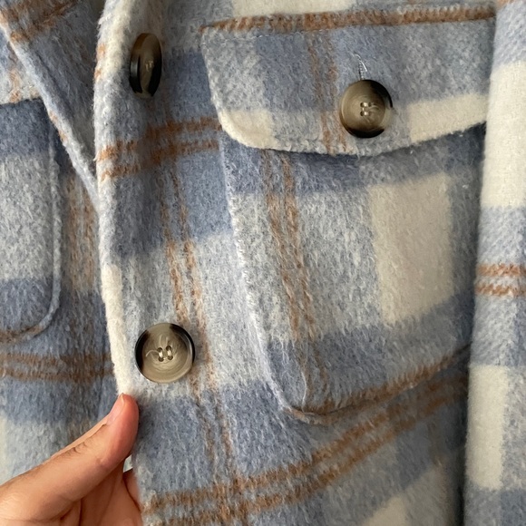 Plaid Cropped Jacket - Picture 2 of 4